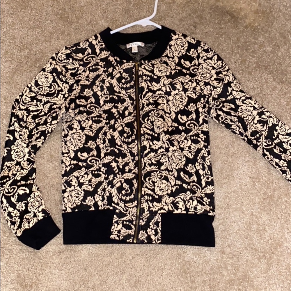Black/tan floral zip up sweater Sz small